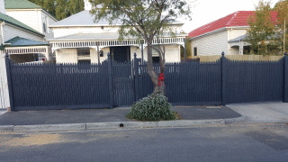 Feature Picket Fence in Hawthorn